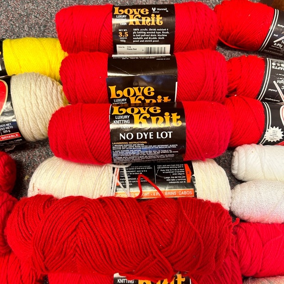 Vintage Yarn lot - Picture 4 of 7